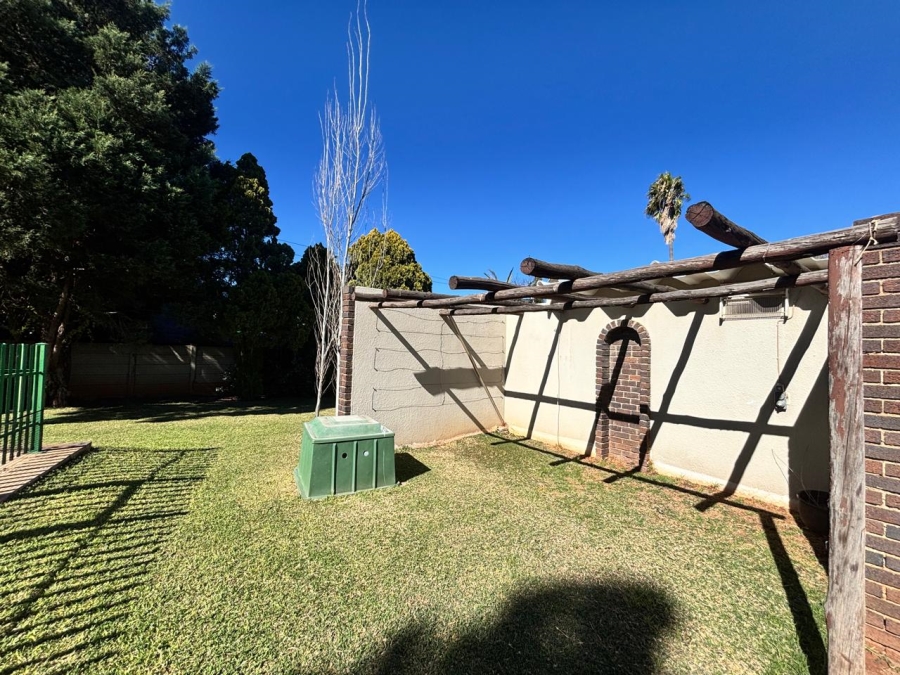 4 Bedroom Property for Sale in Wilkoppies North West